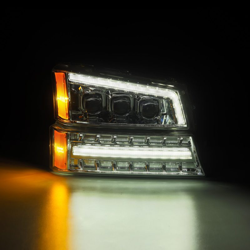 AlphaRex 03-06 Chevy Silverado 1500/2500HD/3500HD/Avalanche Chrome NOVA LED Proj Headlights 880255
