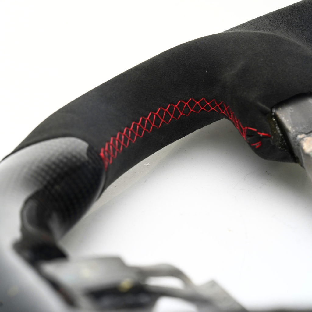 JDMuscle [08-13 G37/G35] Carbon-Lite Series Steering Wheel