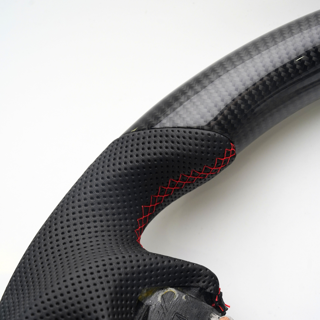 JDMuscle [08-13 G37/G35] Carbon-Lite Series Steering Wheel