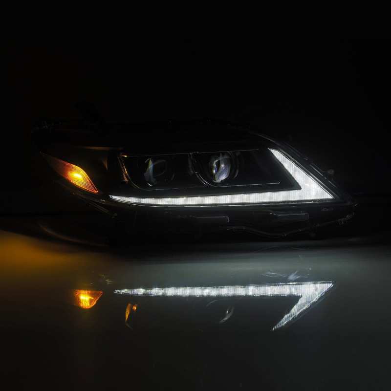 AlphaRex 11-21 Toyota Sienna LUXX LED Proj Headlights Plank Style Black w/Seq Signal/DRL 880766