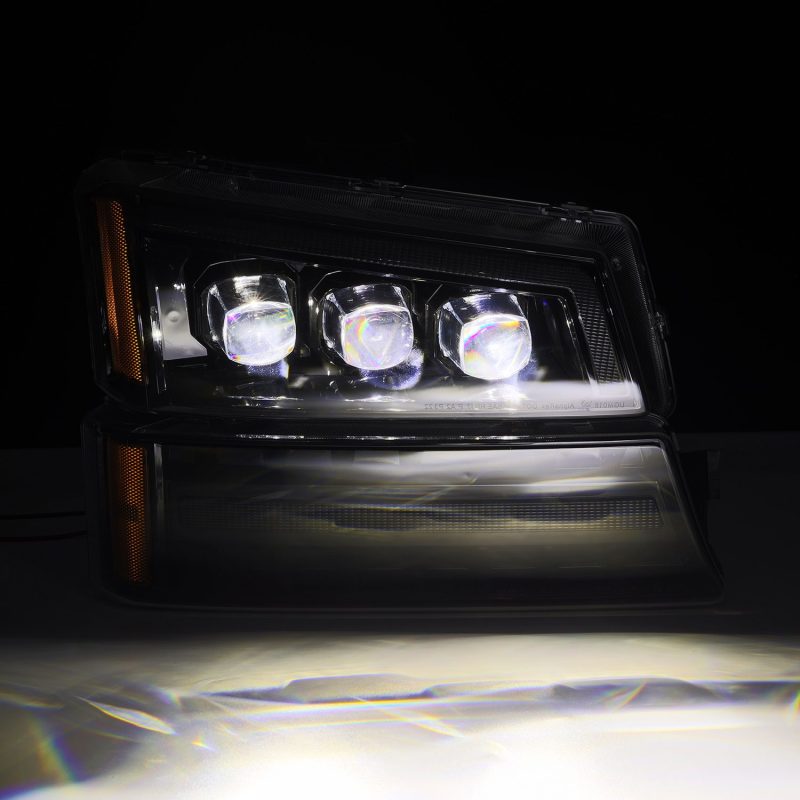 AlphaRex 03-06 Chevy Silverado 1500/2500HD/3500HD/Avalanche Alpha-Black NOVA LED Proj Headlights 880254