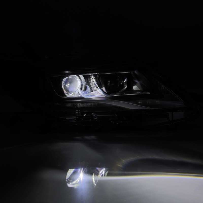 AlphaRex 11-21 Toyota Sienna LUXX LED Proj Headlights Plank Style Black w/Seq Signal/DRL 880766