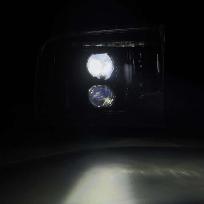 AlphaRex 05-07 Ford F250/350/450/550 Super Duty LUXX LED Proj HL Blk w/Actv Light & Seq Sig + SB DRL 880317