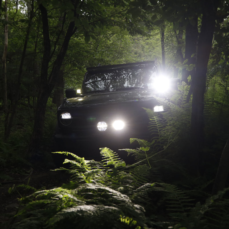 Borne Off-Road Light (Kit of 2) 7in Round BNLT-RD7-2