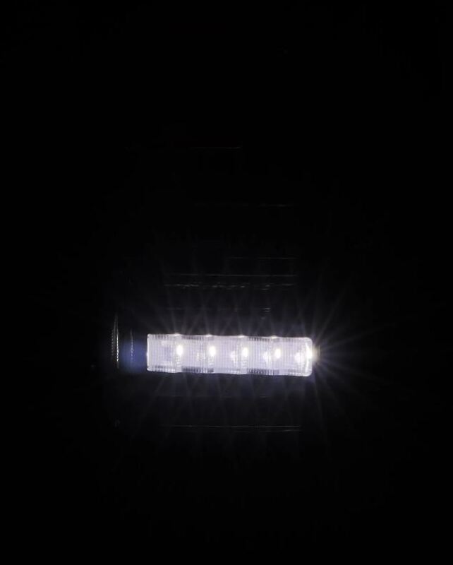 AlphaRex 97-03 Ford F150 / 99-16 Ford F250/F350/F450/F550 LUXX-Series LED Tail Lights - Black/Red 658003
