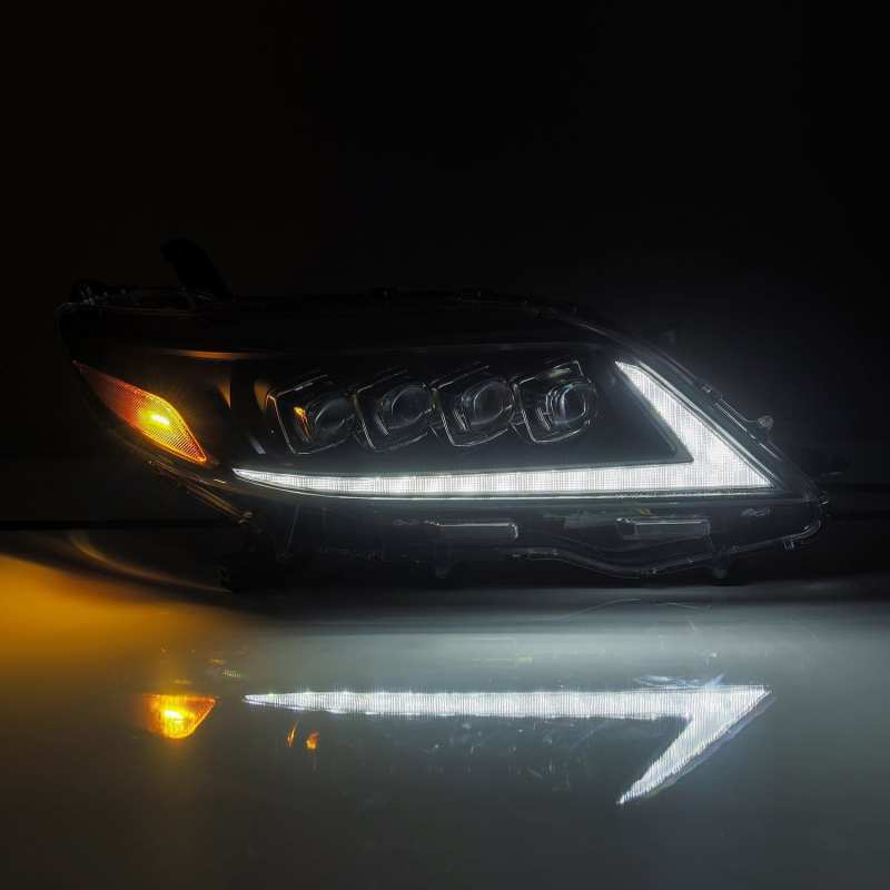 AlphaRex 2011+ Toyota Sienna NOVA LED Proj Headlights Plank Style Black w/Activ Light/Seq Signal/DRL 880768