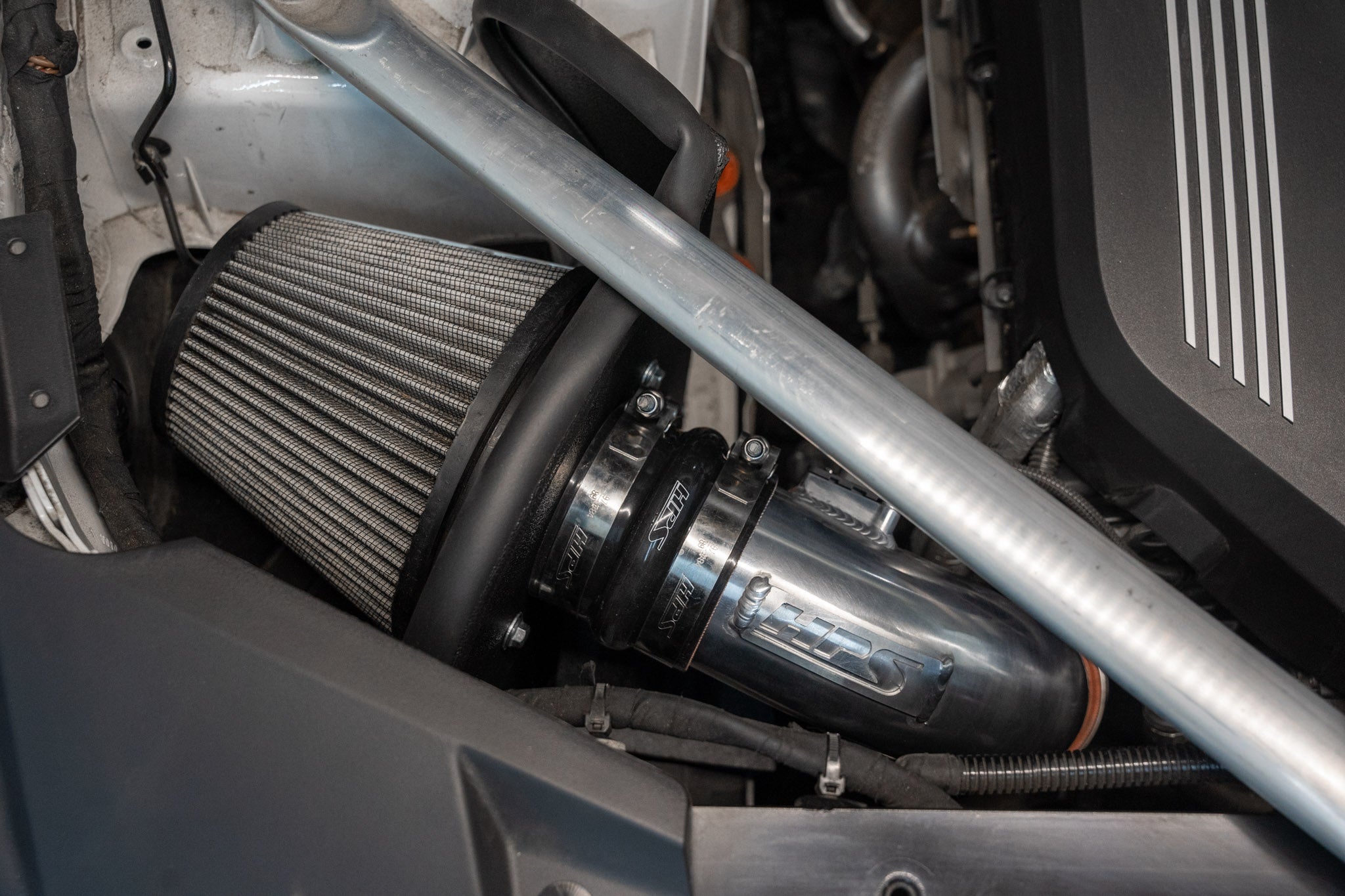 HPS Air Intake Kit 2019-2022 BMW X7 3.0L Turbo B58 G07, Includes Heat Shield, 827-702