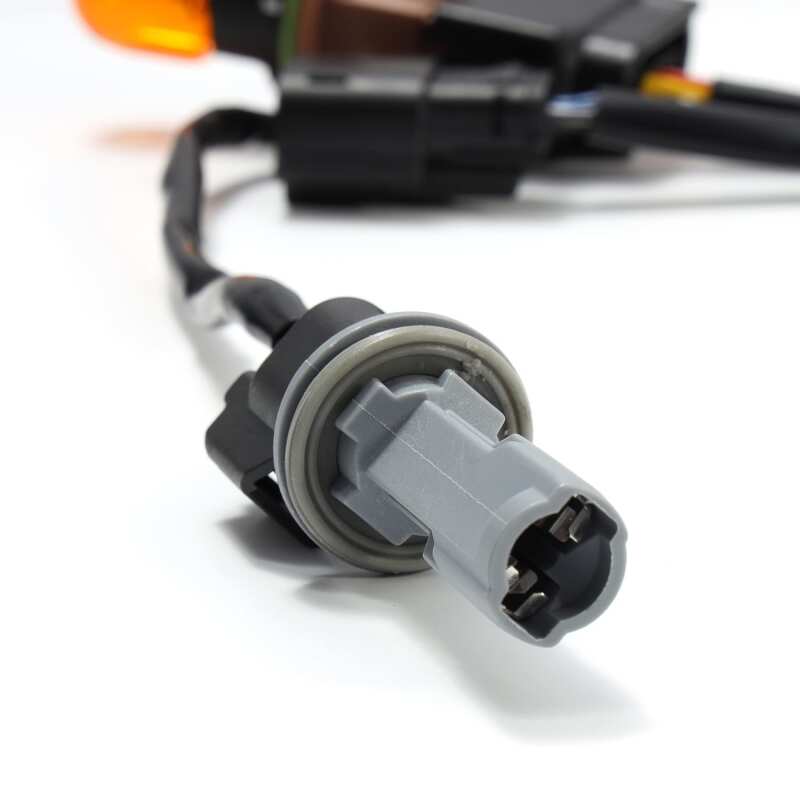 AlphaRex 18-20 Ford F-150 Lariat Wiring Adapter Stock Proj Headlight to AlphaRex Headlight Converter 810008