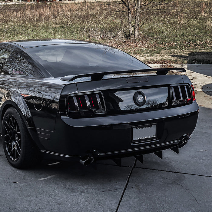 Spyder 05-09 Ford Mustang (Red Light Bar) LED Tail Lights - Smoke ALT-YD-FM05V3-RBLED-SM 5086723