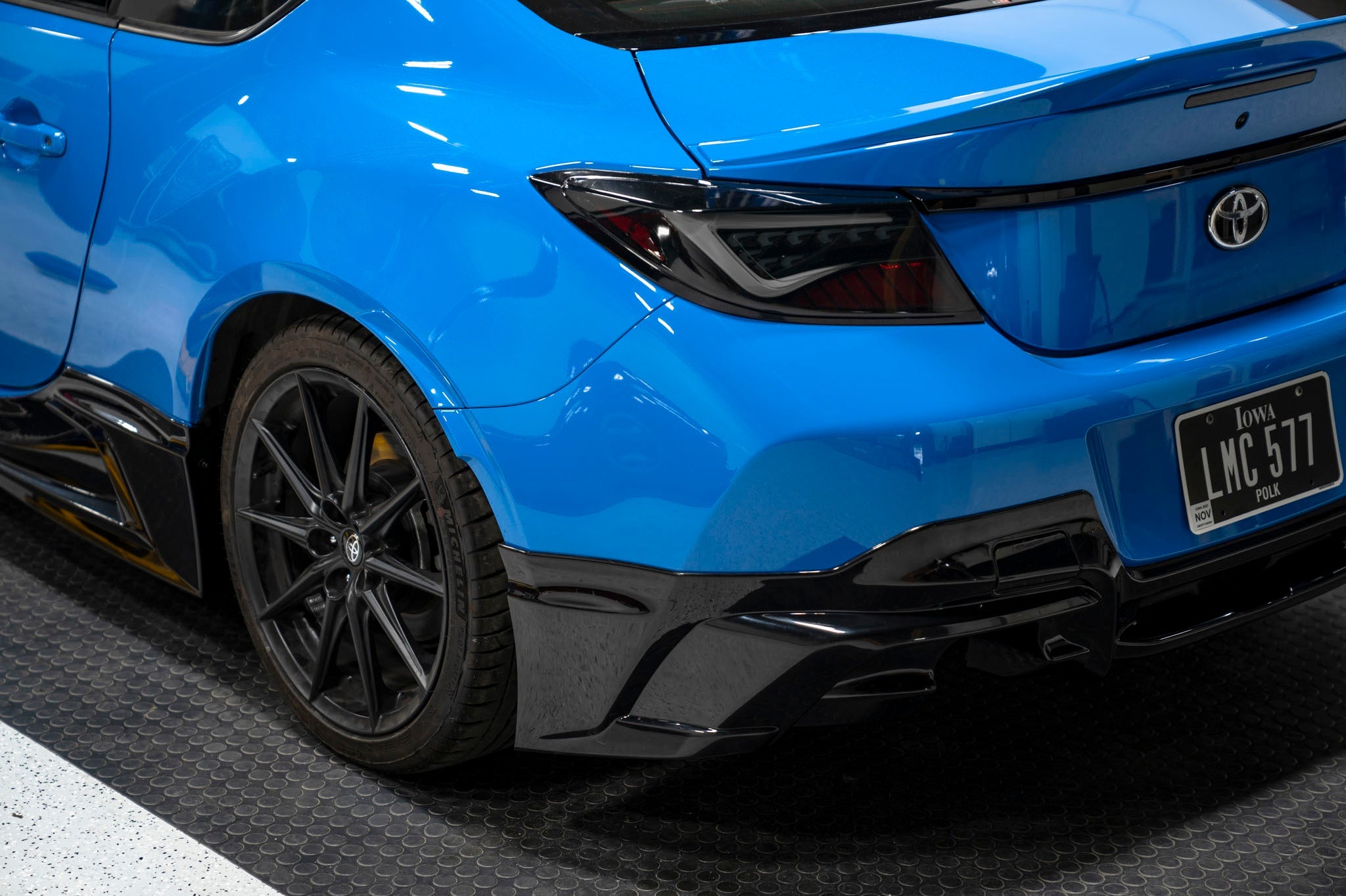 OLM TR Style Rear Bumper Lip (Unpainted) - 2022+ GR86 / BRZ
