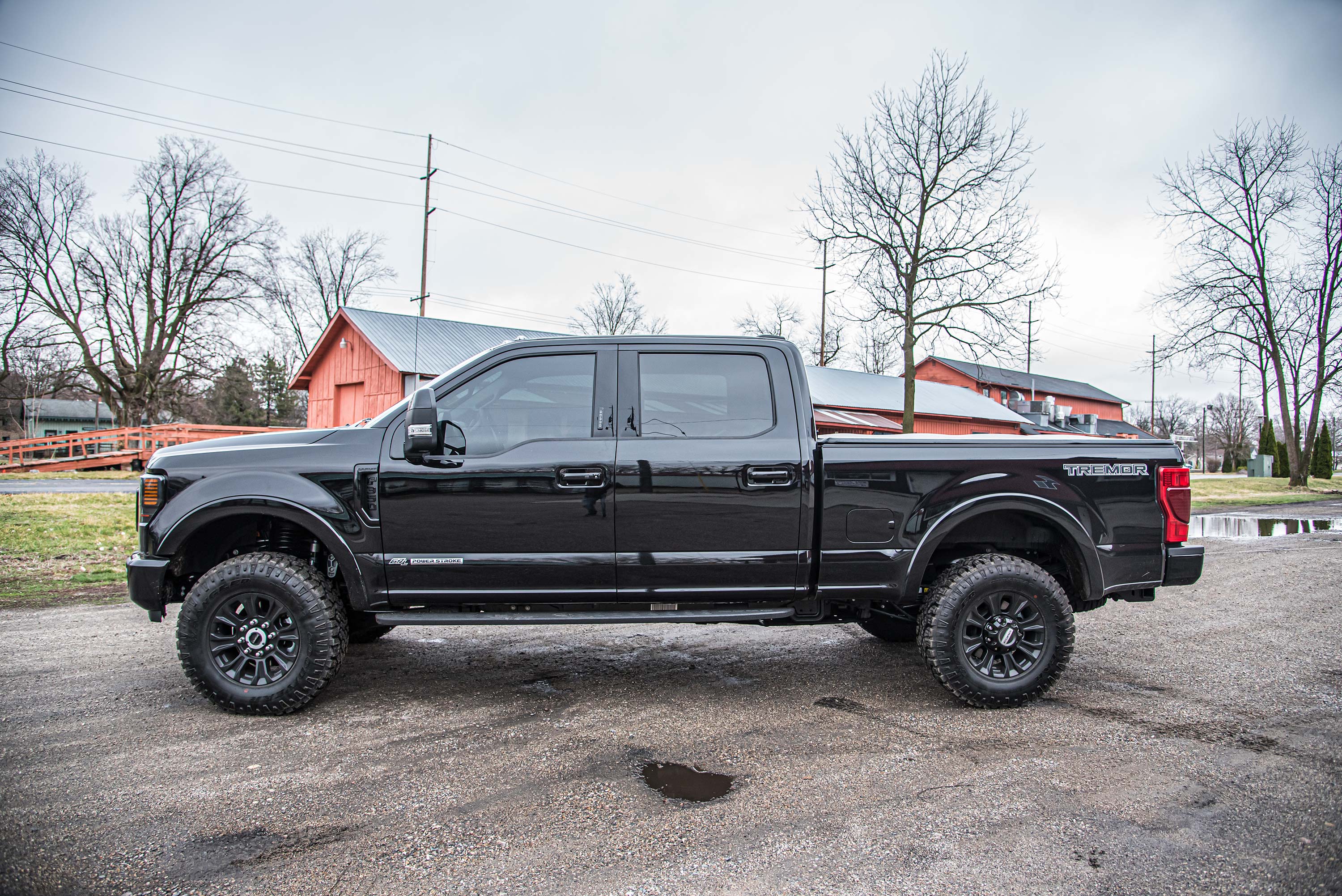 1-2 Inch Leveling Kit | Performance Spring | Ford F250/F350 Super Duty (1 Inch Lift: 17-19) | (2 Inch Lift: 20-25) | 4WD | Diesel & Gas