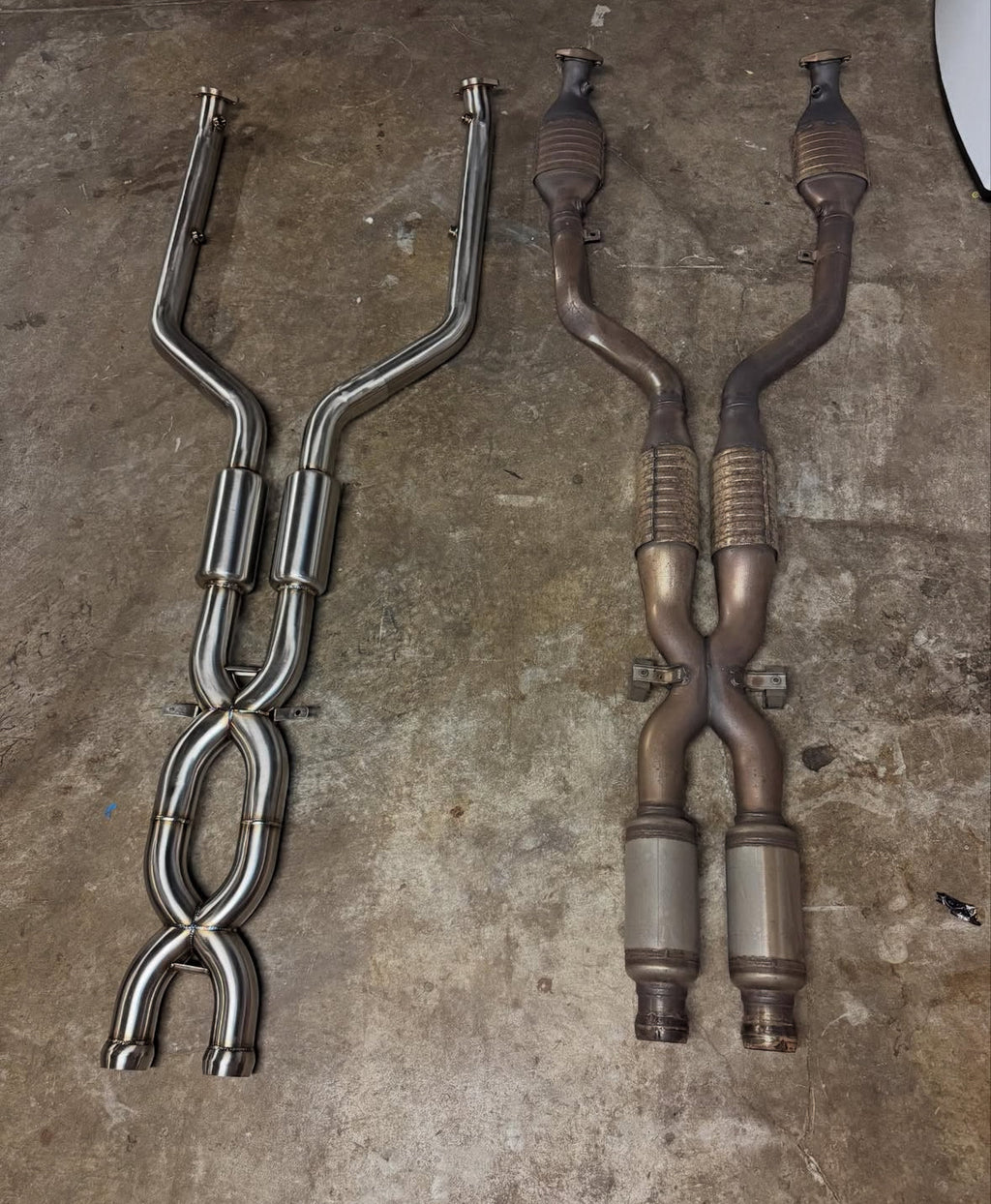 IRL E9x Double X Pipe