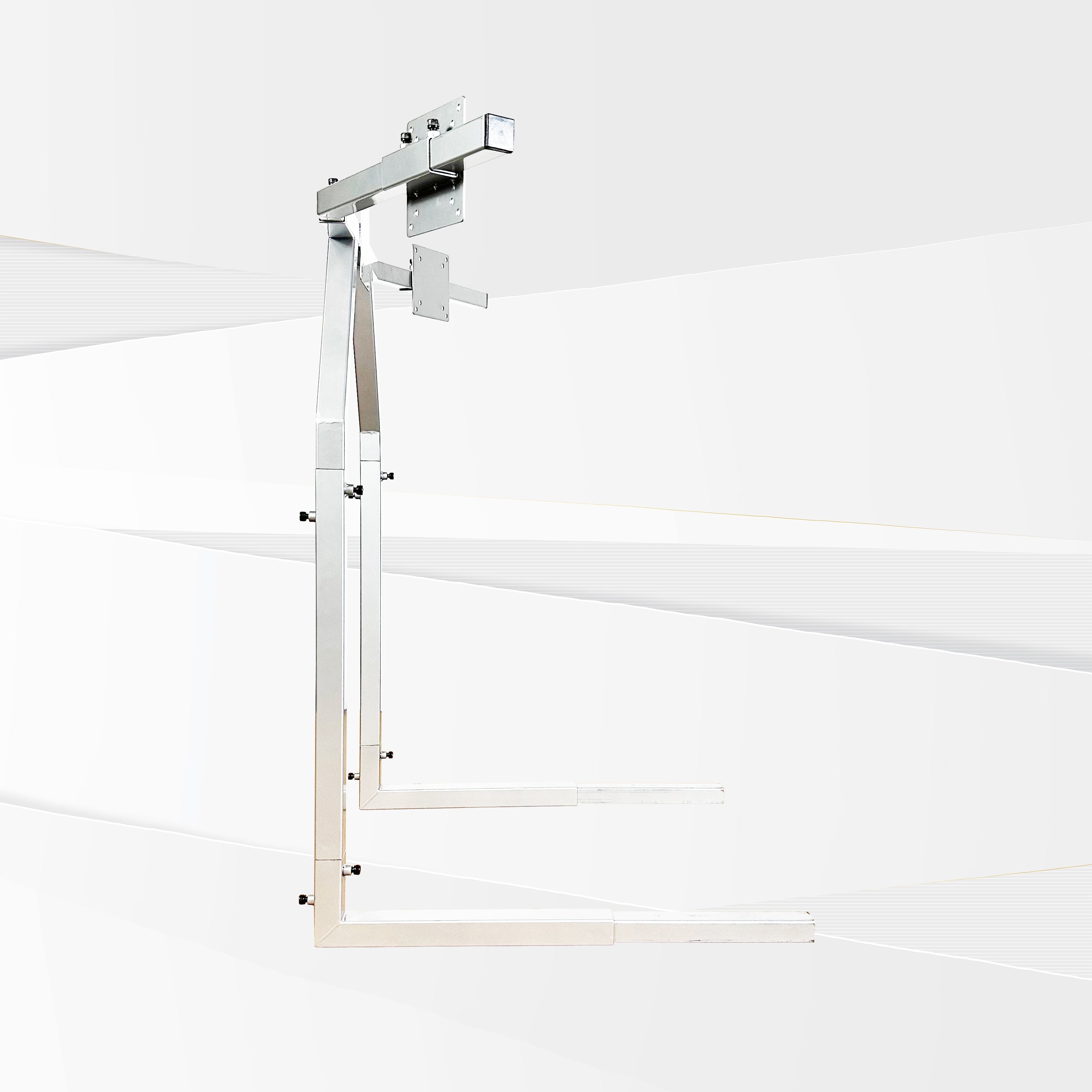 GTA™ Triple Monitor Stand