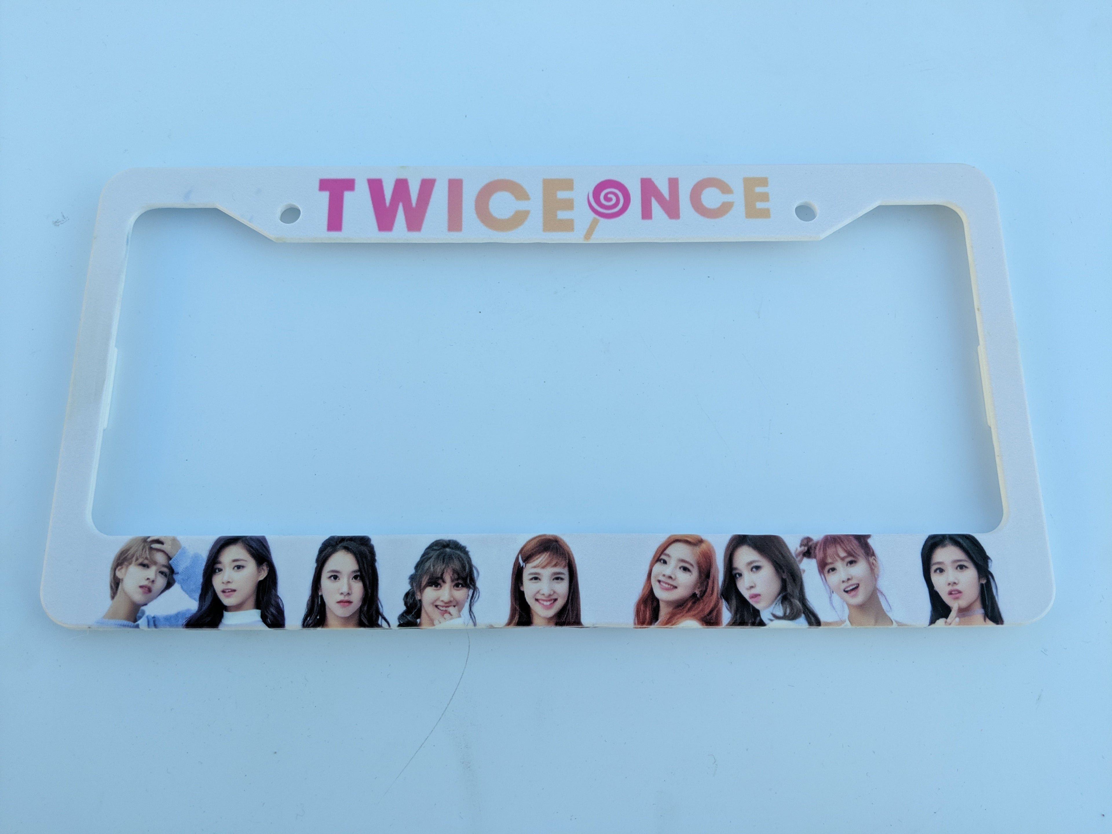 Illumaesthetic KPOP Plate Frame - CUSTOM