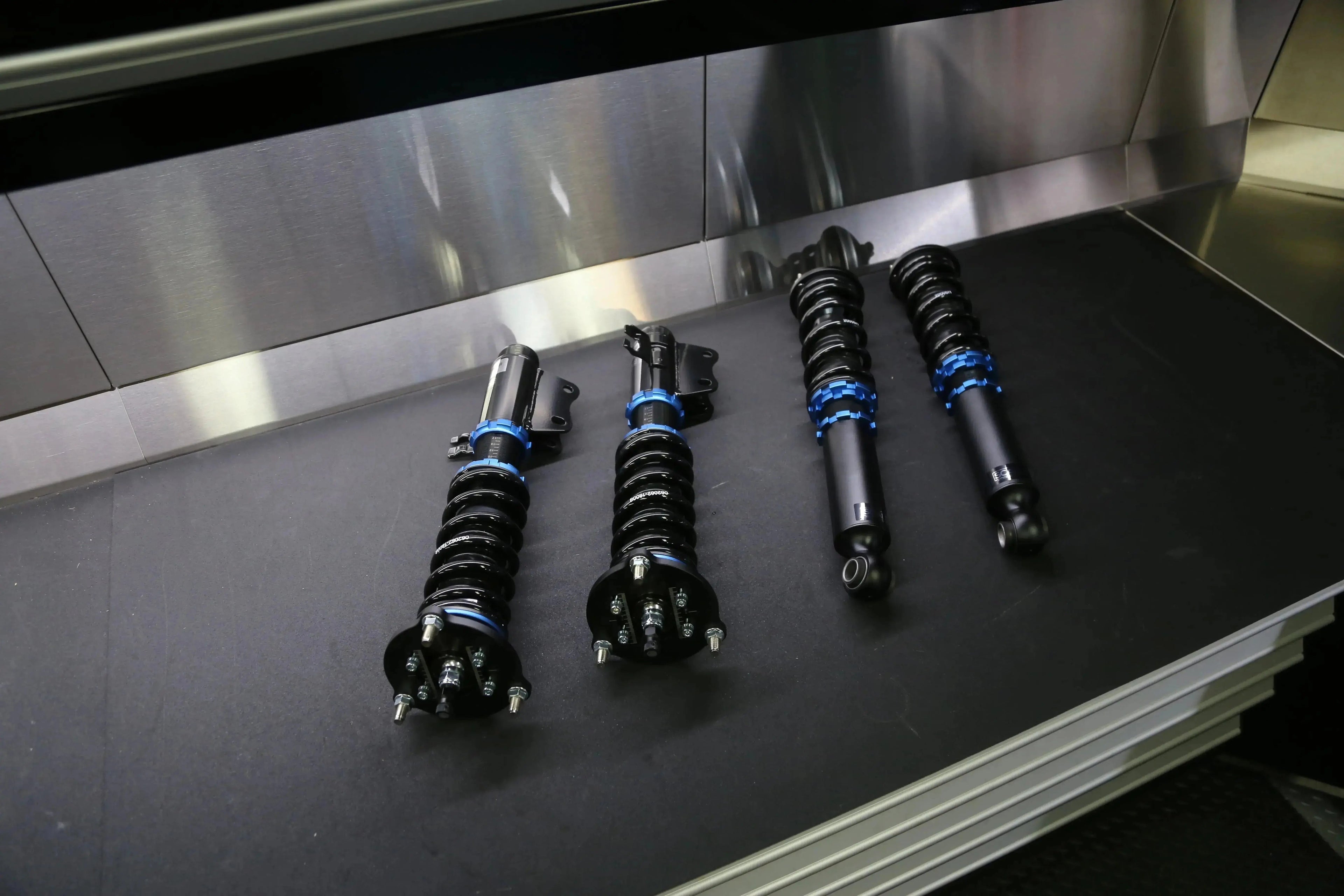 Nissan Silvia 99-02 (S15) Innovative Series Coilover