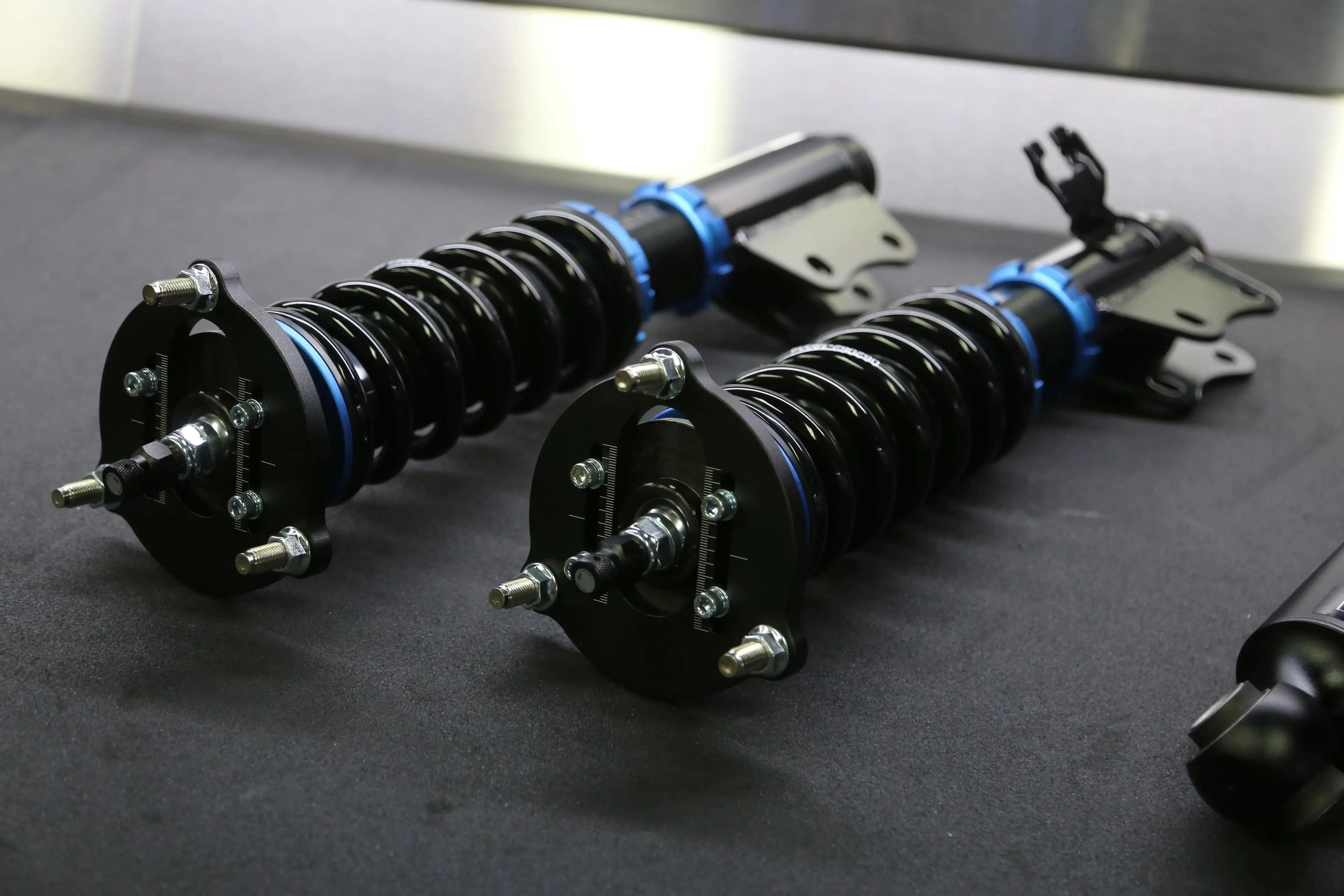 Nissan 240SX 95-98 (S14) Innovative Series Coilover