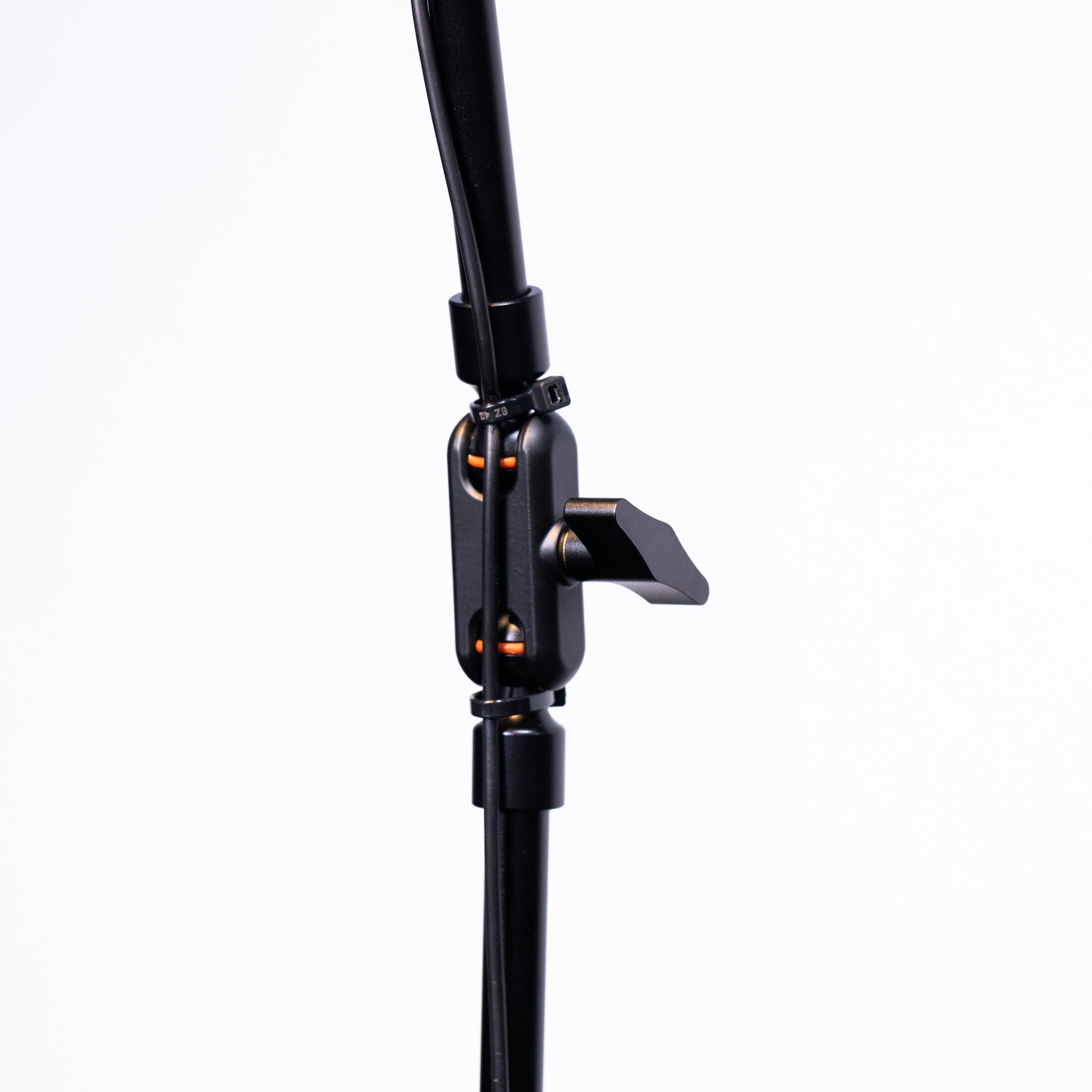 32" Aluminum Premium Mount - MA-32G for Govee Light Bars