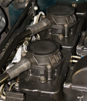 Power Driven Dual Valve Cover Breather for 89-98 12v Cummins