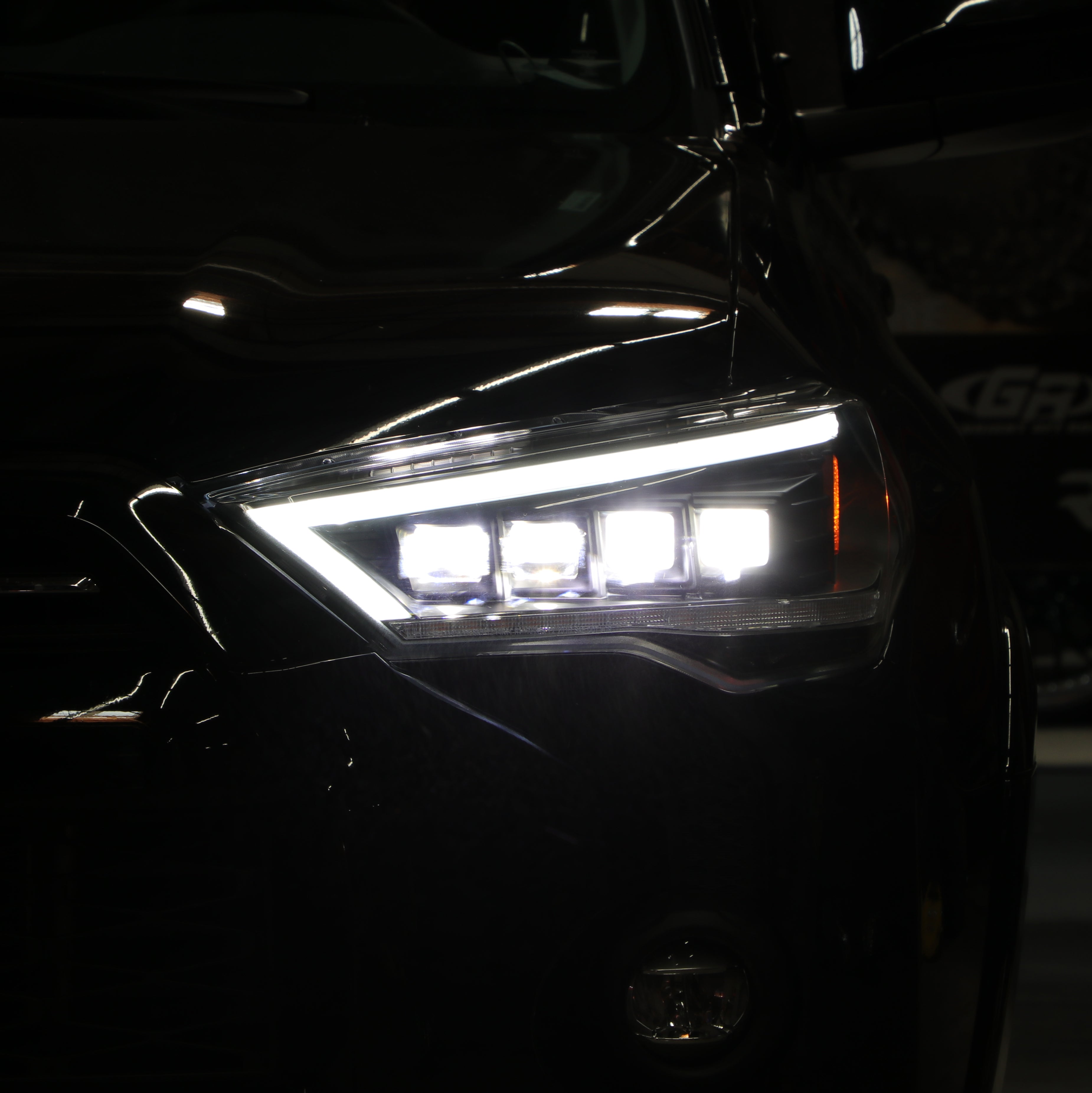 SPYDER Apex 14-20 Toyota 4Runner High-Power LED Module Headlights - Black (PRO-YD-T4R14AP-SEQ-BK) 5088697