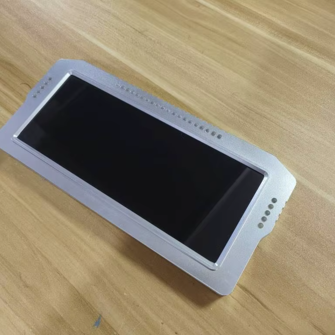 FHM 10.3 inch DDU