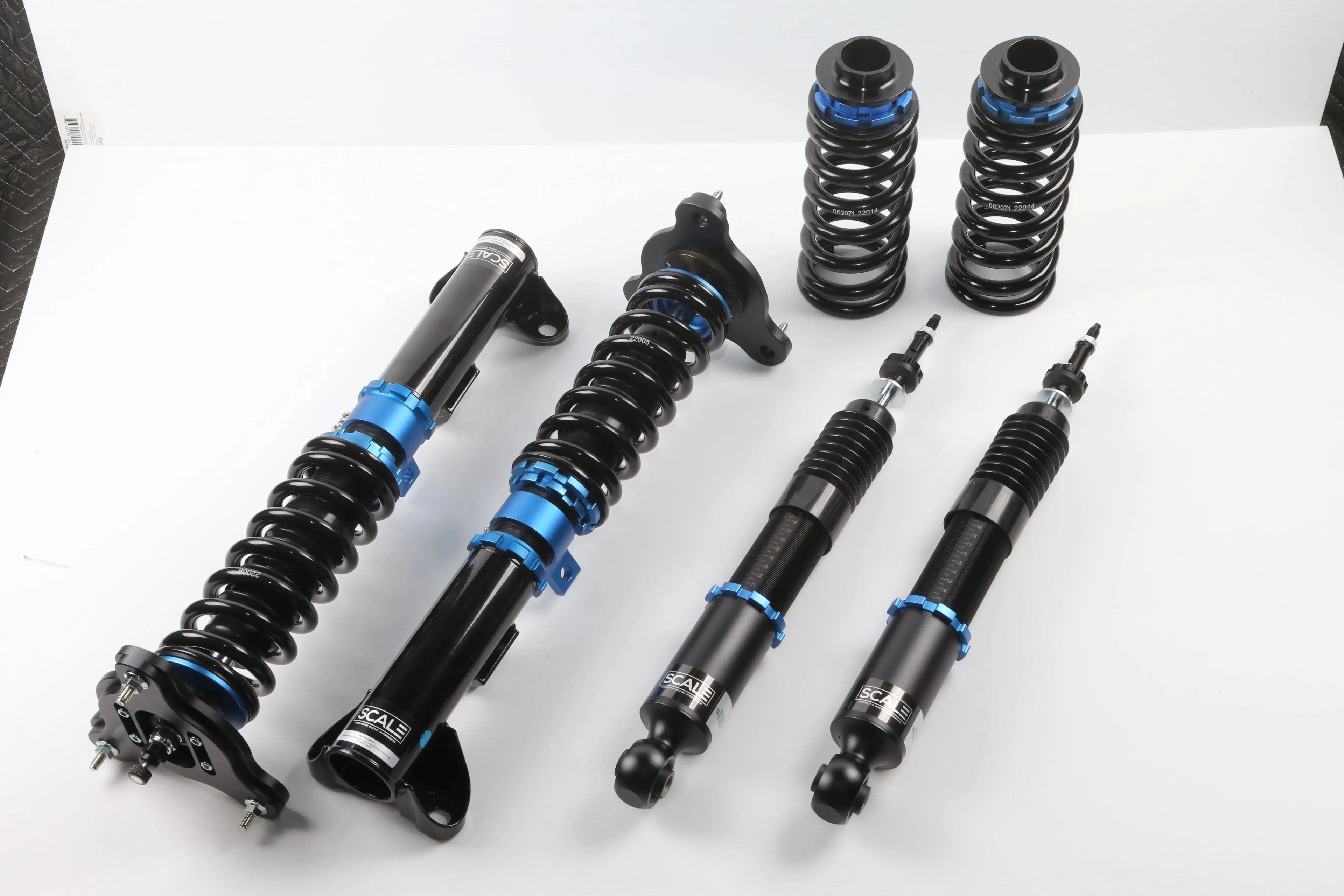 Mercedes-Benz CLS-Class RWD Airmatic 11-18 Innovative Series Coilover