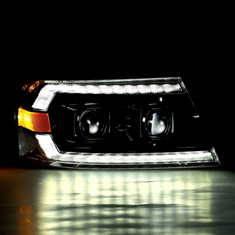 AlphaRex 04-08 Ford F150 Chrome LUXX Series Projector headlights 880133