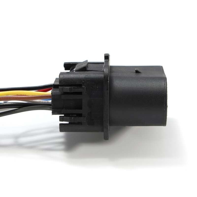 AlphaRex 13-18 Ram 1500 Wiring Adapter Stock Proj Headlight to AlphaRex Headlight Converters 810003