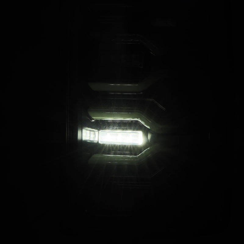 AlphaRex 07-08 Dodge Ram1500/07-09 Dodge Ram 2500+3500 Luxx-Series LED Tail Lights(Pair) Alpha Black 641050
