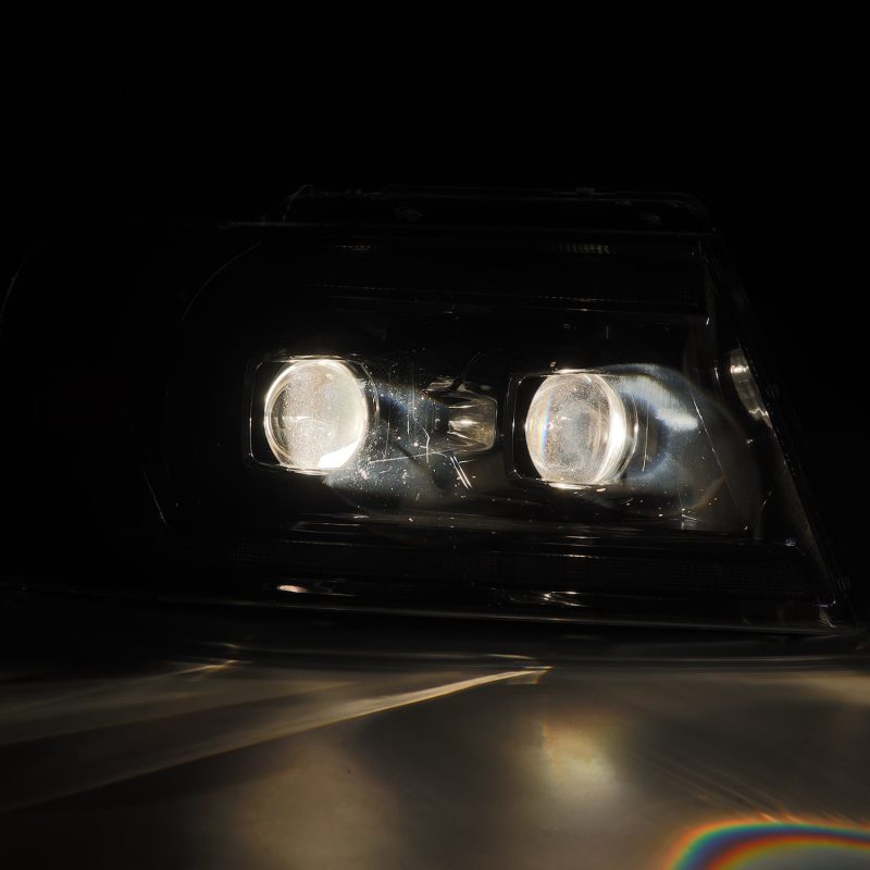 AlphaRex 04-08 Ford F150 PRO-Series Projector Headlights Chrome w/ Sequential Signal and DRL 880136
