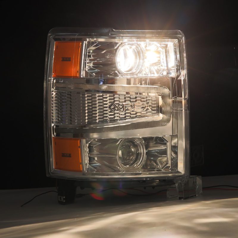 AlphaRex 14-15 Chevy 1500 PRO-Series Projector Headlights Chrome w/Sequential Signal &  DRL 880246