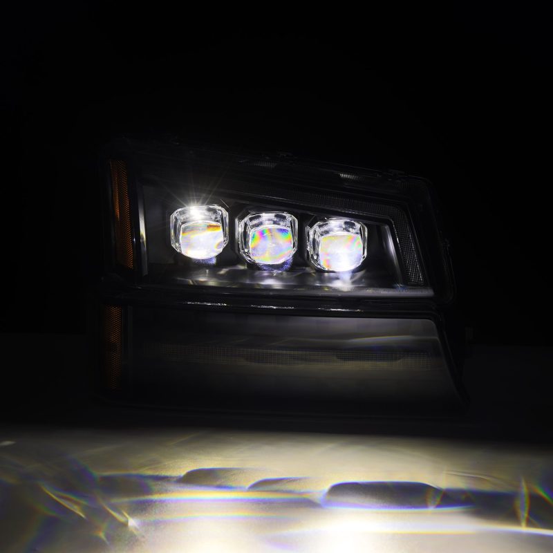 AlphaRex 03-06 Chevy Silverado 1500/2500HD/3500HD/Avalanche Black NOVA LED Proj Headlights 880256