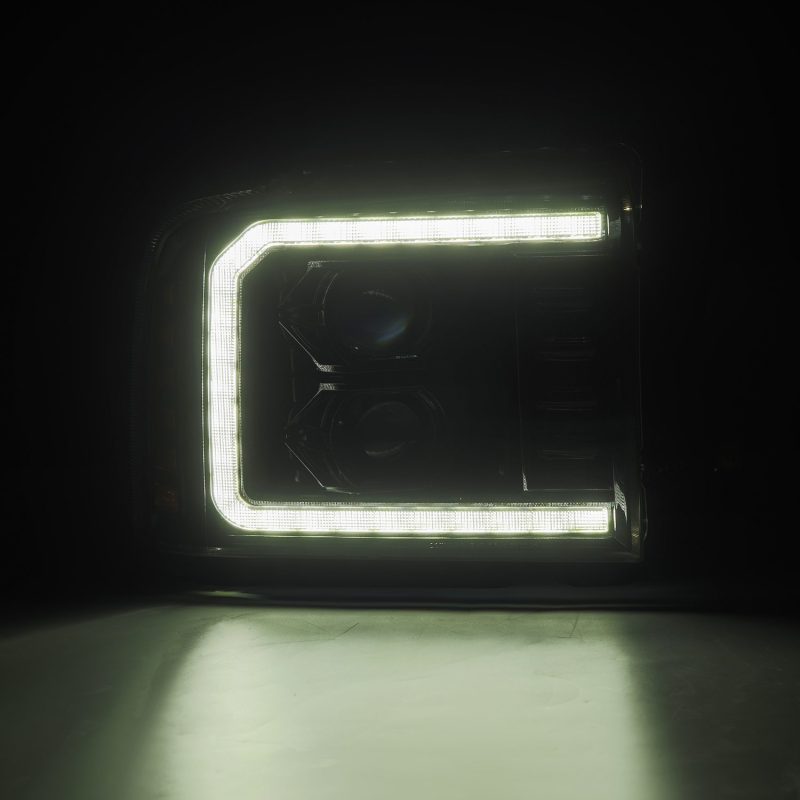 AlphaRex 05-07 Ford Super Duty/Excursion LUXX-Series LED Projector Headlights - Alpha-Black 880316